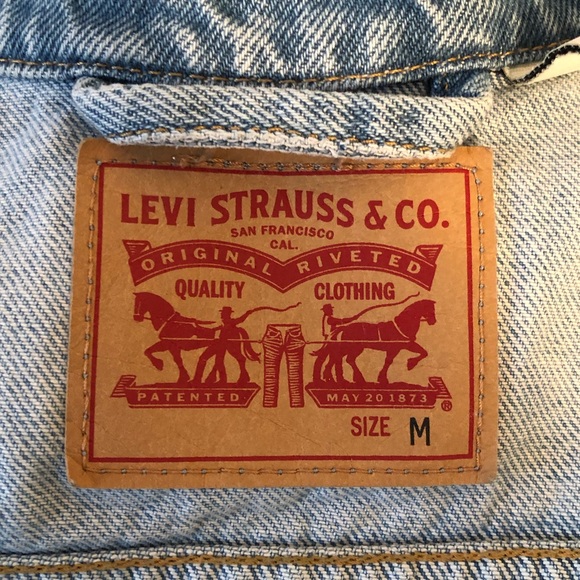 Levi’s Original Trucker Light Wash Denim Jean Jacket Size Medium - Picture 5 of 6